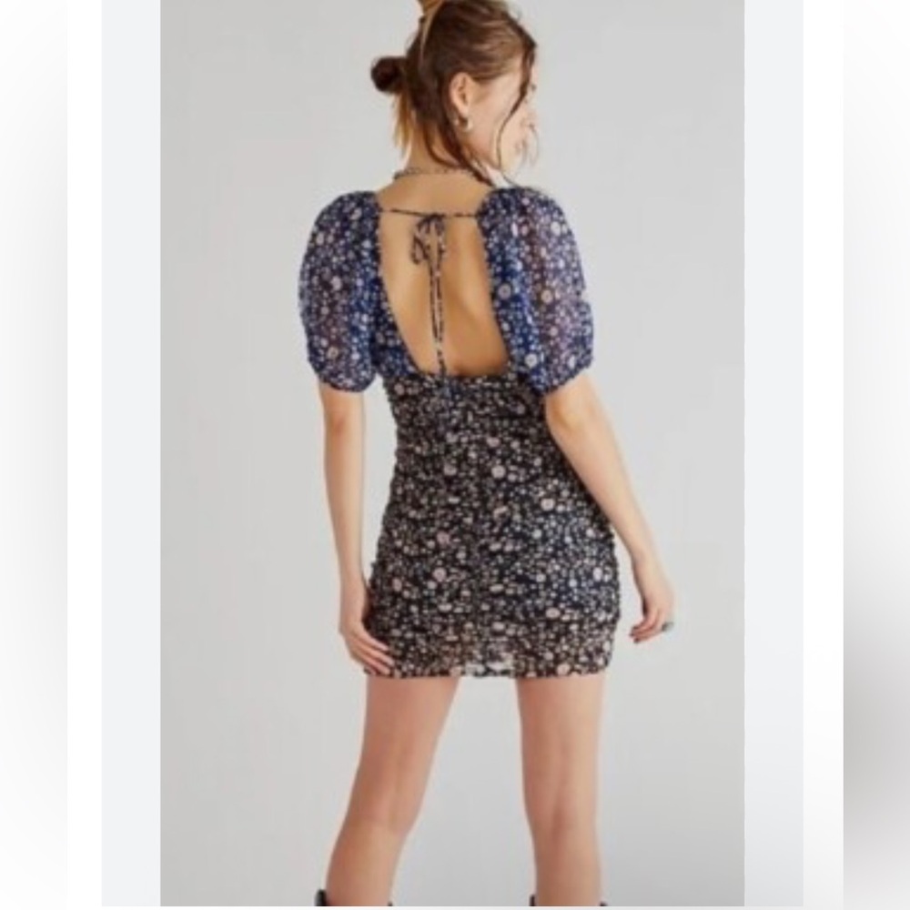 Free People revolve tessa babydoll 2 tone Navy Floral Dress with Tie Back ruched - Picture 11 of 11
